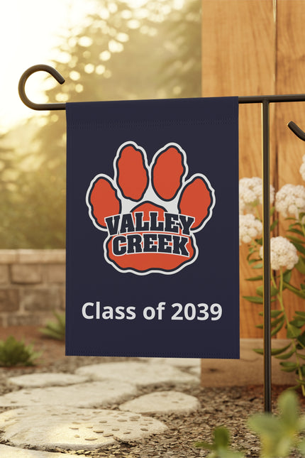 Garden Flag — Valley Creek Paw 'Class of Personalized' School Garden & House Banner